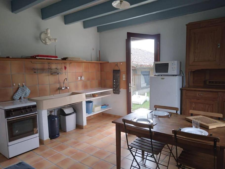 Appartamento Le Petit Frouas Sud Vielle-Saint-Girons Esterno foto