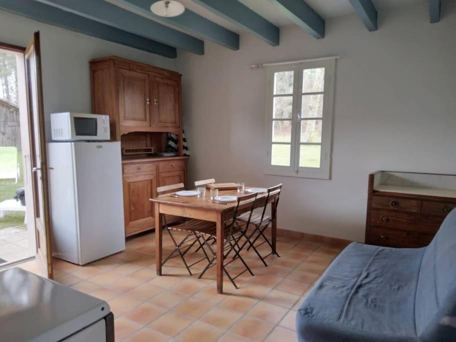 Appartamento Le Petit Frouas Sud Vielle-Saint-Girons Esterno foto